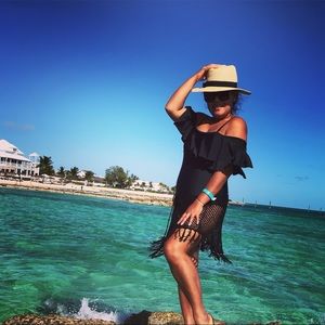 Meet your Posher, Monaka